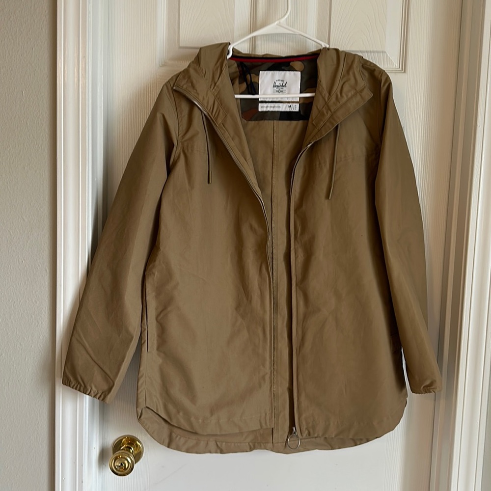 Herschel jacket - water resistant